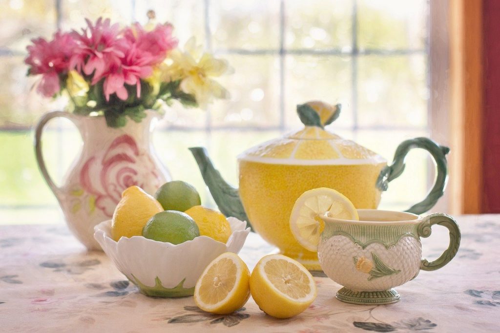 tea, lemons juice, tea pot